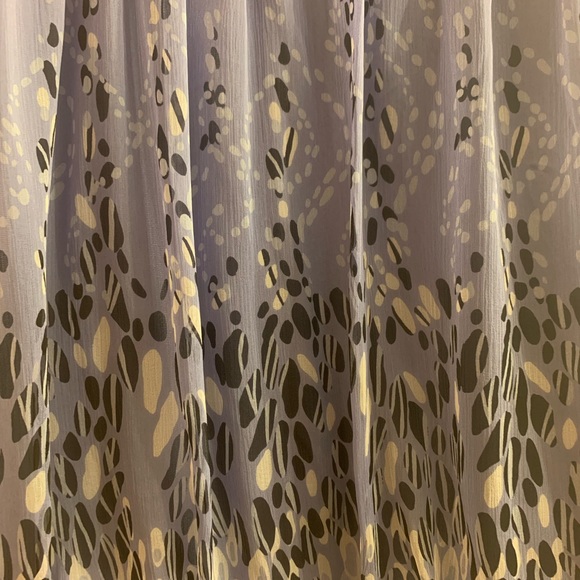 Express Floral Skirt, Size 10, Never Worn - Picture 2 of 3